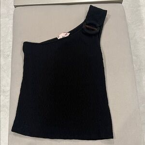 Elegant Black One-Shoulder Top